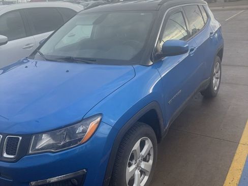 Used 2018 Jeep Compass Latitude w/ Popular Equipment Group image 8