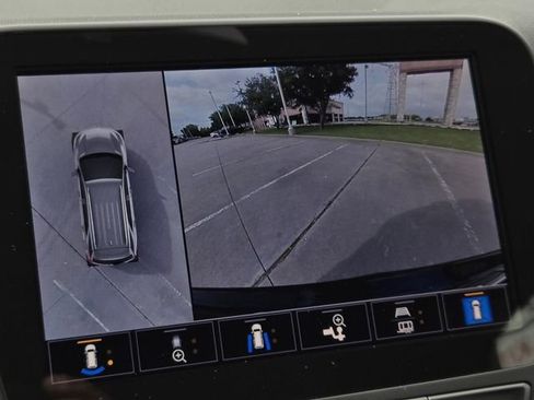 Used 2024 Chevrolet Equinox RS w/ RS Leather Package FWD image 22