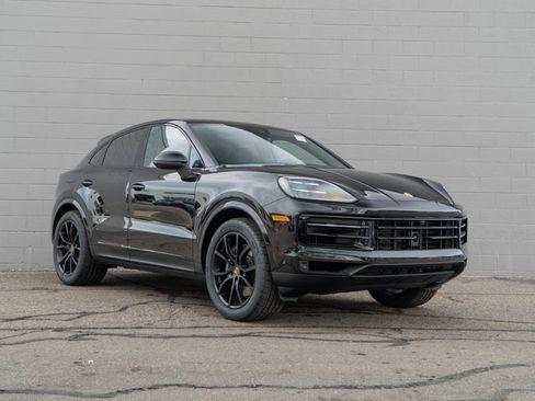 New 2026 Porsche Cayenne Coupe image 9