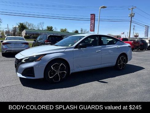 Certified 2023 Nissan Altima 2.5 SR AWD/4WD image 6