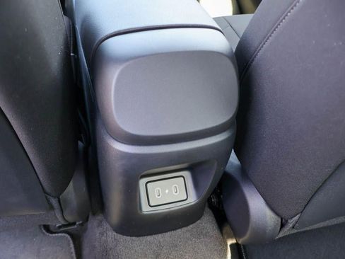 New 2026 Hyundai Elantra Sport image 21