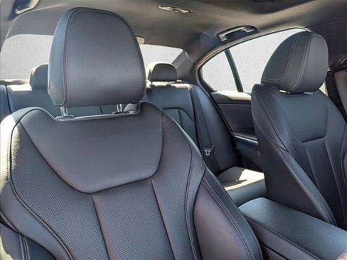 Used 2024 BMW 330e RWD image 19