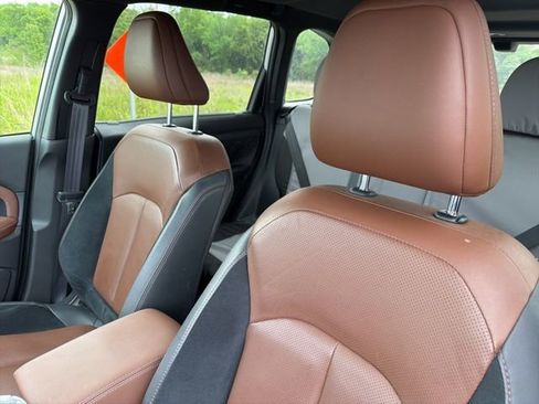 Used 2025 Subaru Forester Touring AWD/4WD image 11