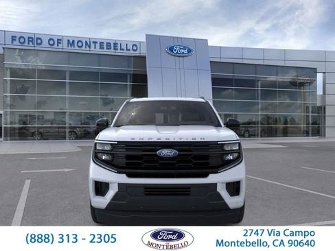 New 2026 Ford Expedition Max Active RWD image 8