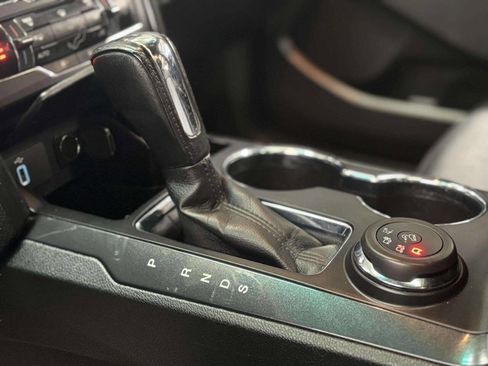 Used 2017 Ford Explorer XLT w/ Equipment Group 202A image 30