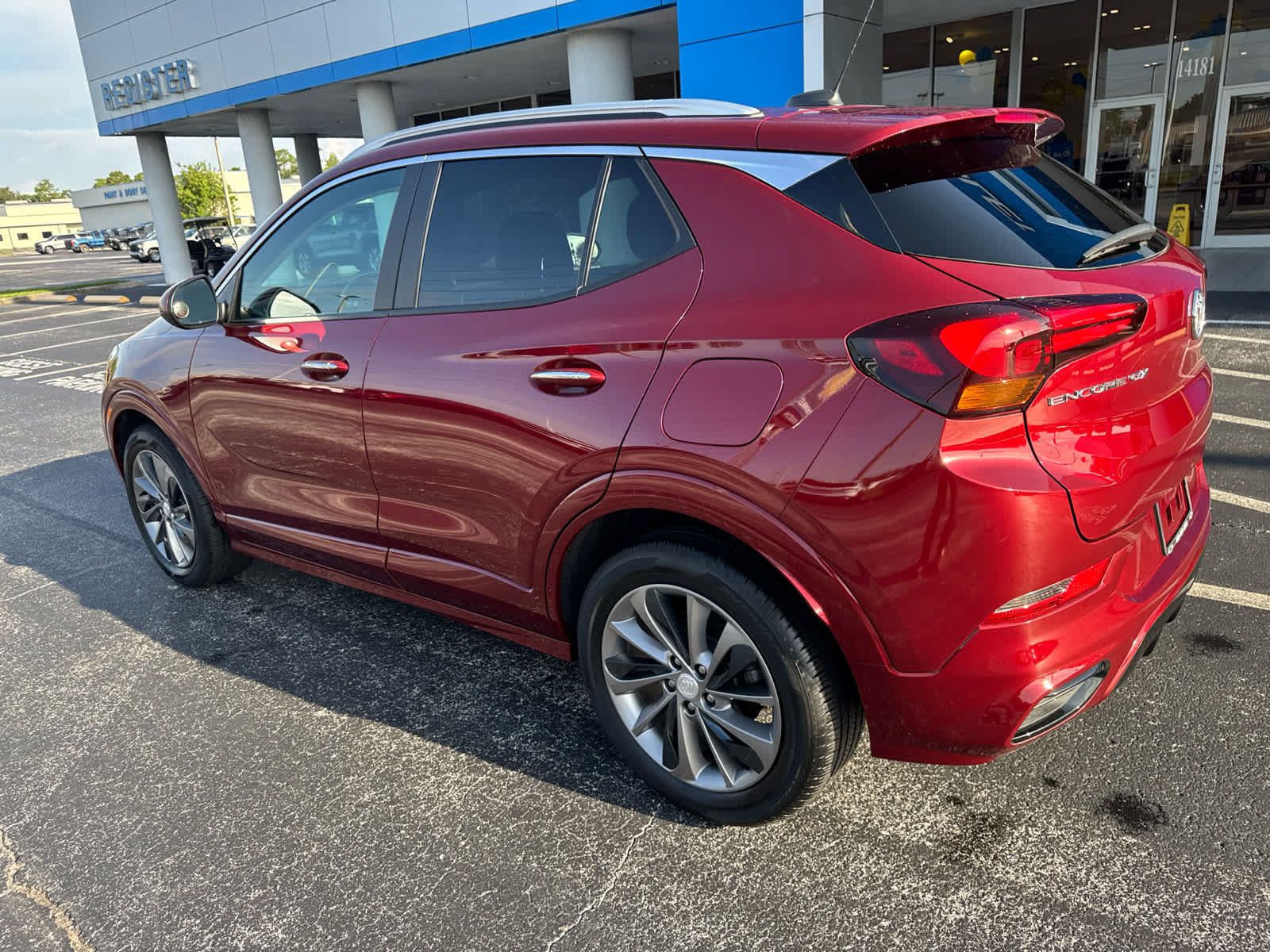 Used 2023 Buick Encore GX Select w/ Experience Buick Package FWD image 4