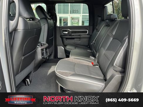New 2026 RAM 2500 Laramie AWD/4WD image 14