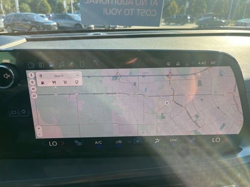 New 2026 Chevrolet Traverse LT w/ Sun and Wheel Package image 26
