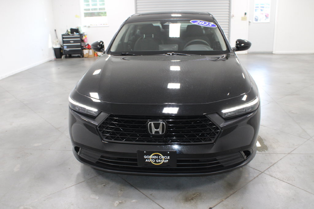 Used 2025 Honda Accord SE image 3
