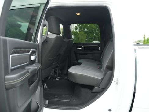 Used 2024 RAM 2500 Big Horn AWD/4WD image 15