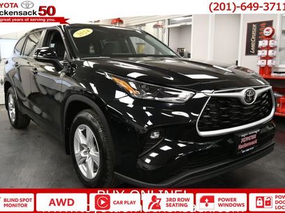 Certified 2024 Toyota Highlander LE