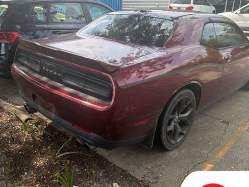 Used 2019 Dodge Challenger GT RWD image 3