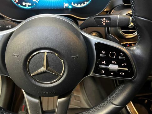 Used 2022 Mercedes-Benz GLC 300 4MATIC image 26