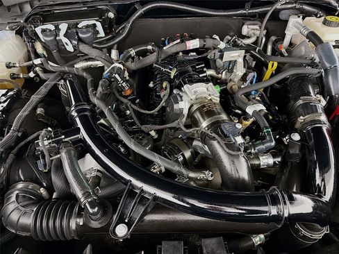 Used 2023 Ford Bronco Wildtrak AWD/4WD image 31