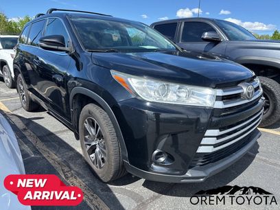 Used 2018 Toyota Highlander LE
