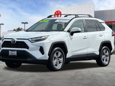 Certified 2025 Toyota RAV4 XLE AWD/4WD image 10