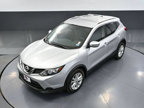 Used 2017 Nissan Rogue Sport SV AWD/4WD image 54
