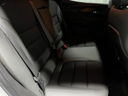 Used 2021 Chevrolet TrailBlazer RS w/ Convenience Package image 11