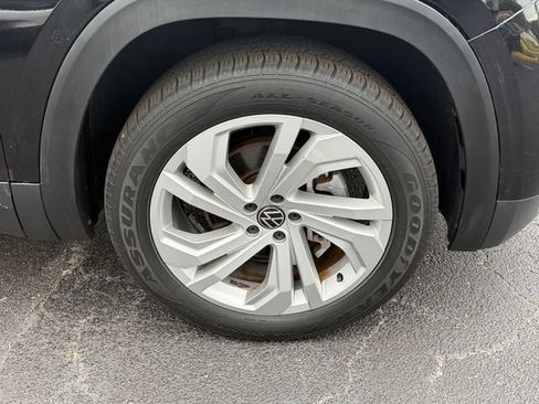 Used 2022 Volkswagen Atlas SE FWD image 18