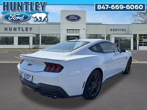 Used 2024 Ford Mustang GT Premium image 4