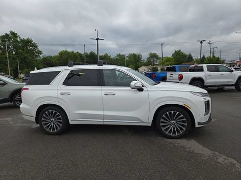 Used 2023 Hyundai Palisade Calligraphy AWD/4WD image 5