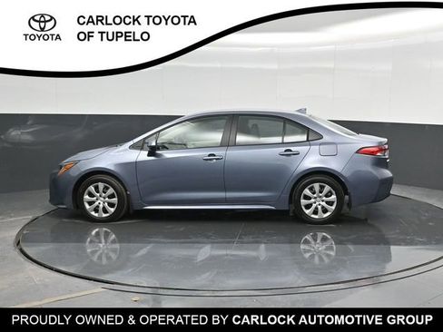 Used 2026 Toyota Corolla LE image 8