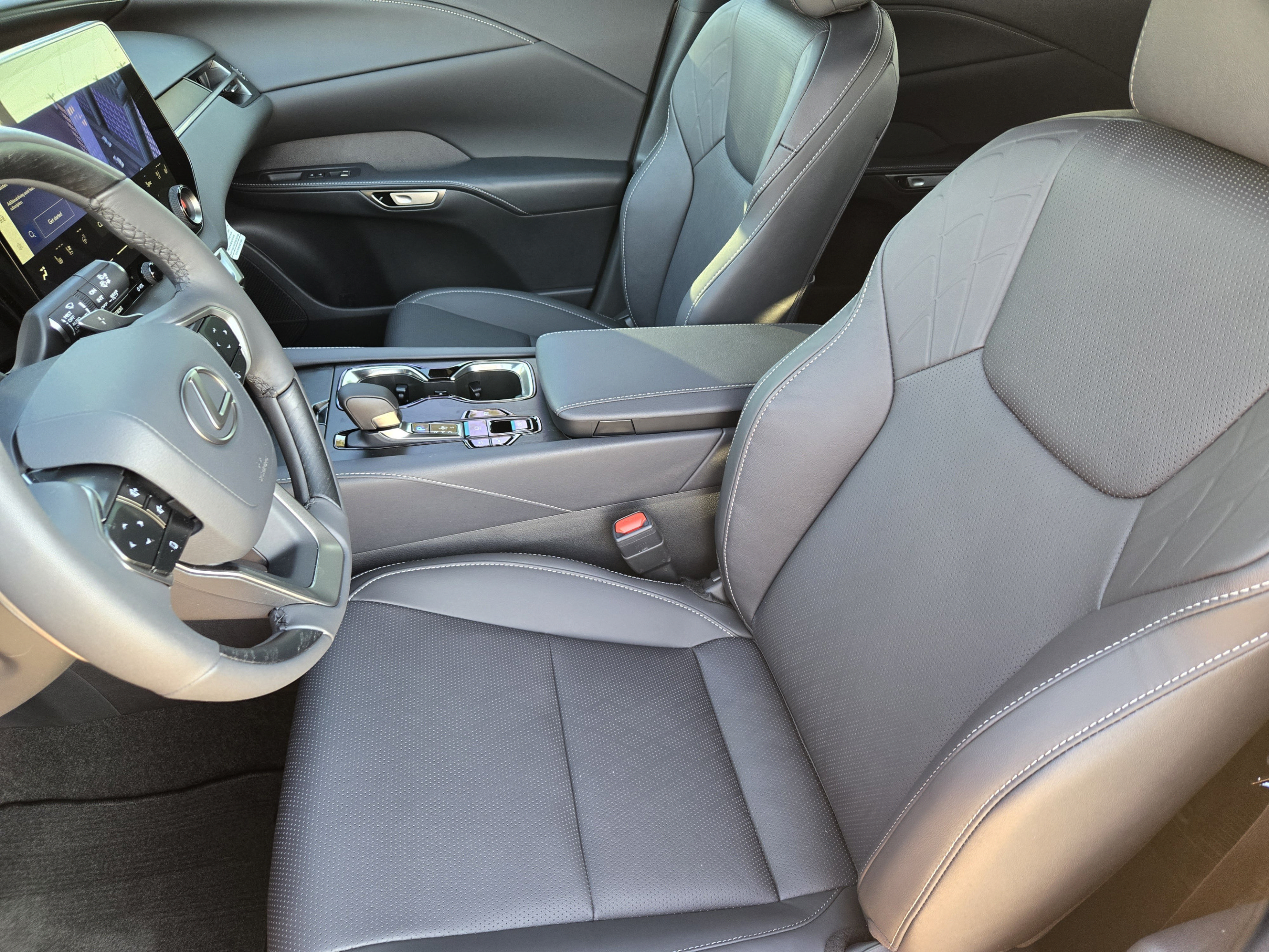 New 2026 Lexus RX 350 w/ Convenience Package AWD/4WD image 5