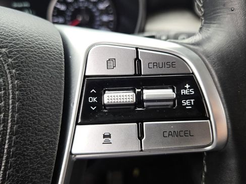 Used 2022 Kia Telluride SX w/ SX Prestige Package image 24