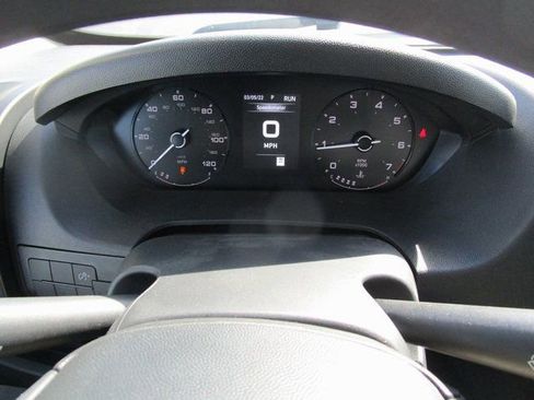 Used 2024 RAM ProMaster 2500 w/ Power Group FWD image 19