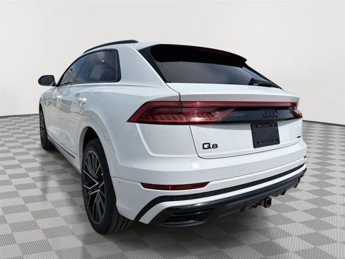 Used 2023 Audi Q8 Premium Plus w/ Premium Plus Package AWD/4WD image 3