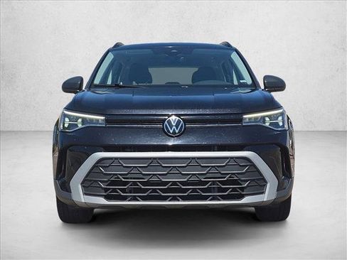 Used 2025 Volkswagen Taos S FWD image 2