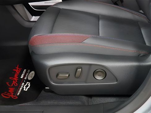 New 2026 Chevrolet Equinox RS w/ Convenience Package III image 19