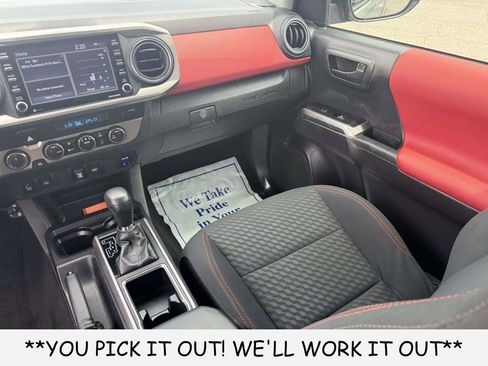 Used 2023 Toyota Tacoma SR5 w/ Technology Package AWD/4WD image 27
