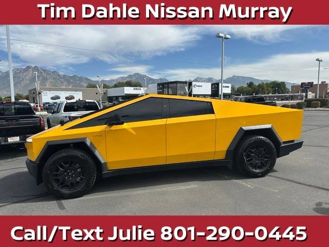 Used 2024 Tesla Cybertruck Cyberbeast AWD/4WD image 7