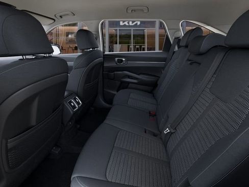 Certified 2025 Kia Sorento LX FWD image 19