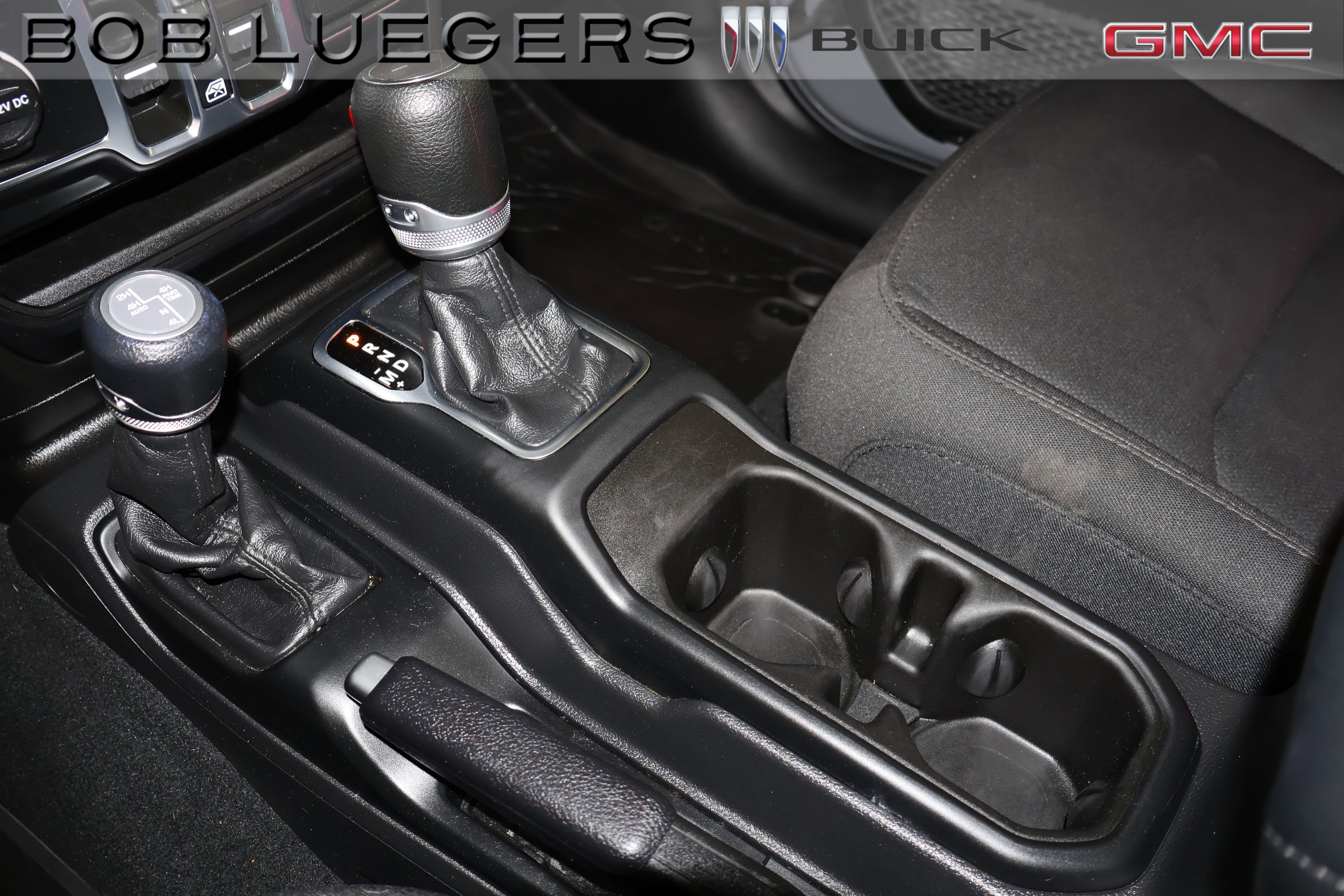 Used 2023 Jeep Wrangler Unlimited w/ Cold Weather Group AWD/4WD image 19