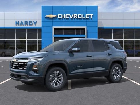 New 2026 Chevrolet Equinox LT w/ Safety and Technology Package FWD image 2