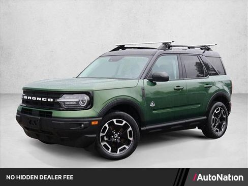 Used 2023 Ford Bronco Sport Outer Banks w/ Tech Package AWD/4WD image 1