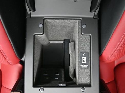 Certified 2024 Porsche Macan S image 24