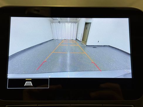 Used 2023 Chevrolet Malibu LT FWD image 16