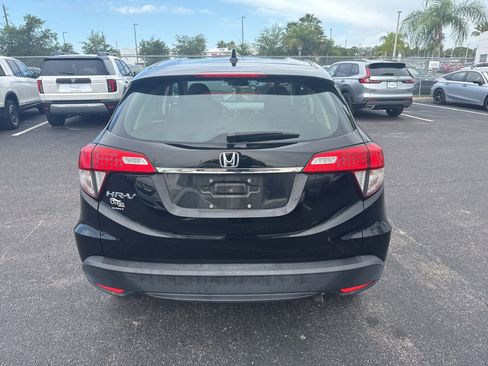 Used 2020 Honda HR-V LX image 6