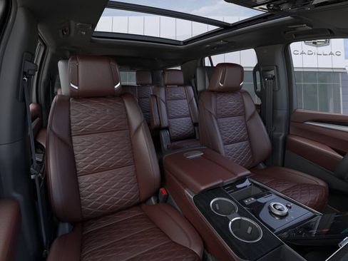 New 2026 Cadillac Escalade Luxury w/ Touring Package AWD/4WD image 16