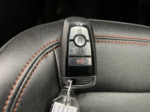 Used 2025 Ford Bronco Stroppe Edition image 25