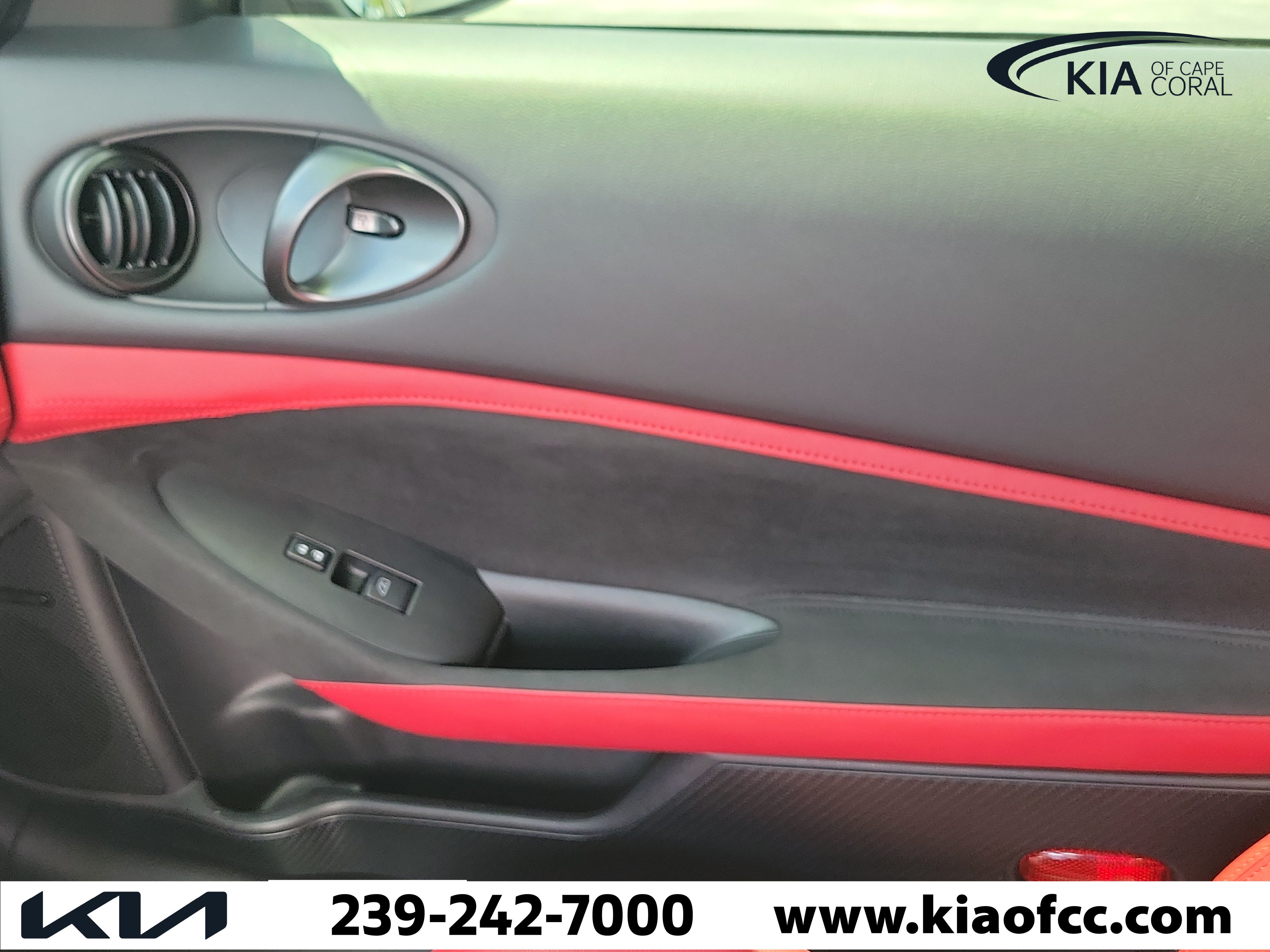 Used 2025 Nissan Z Performance w/ Floor Mat Package RWD image 29