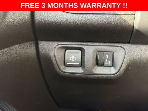 Used 2021 GMC Acadia SLT w/ LPO, Floor Liner Package image 41