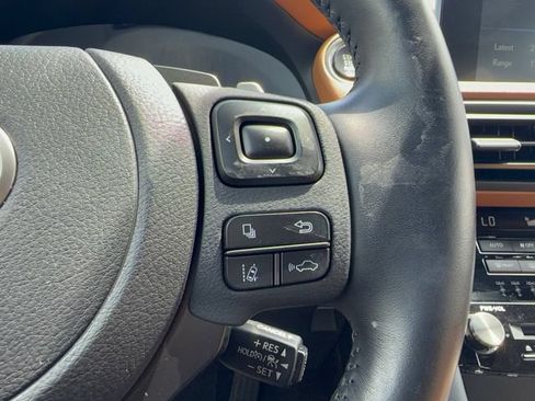 Used 2024 Lexus IS 300 w/ Comfort Package RWD image 18