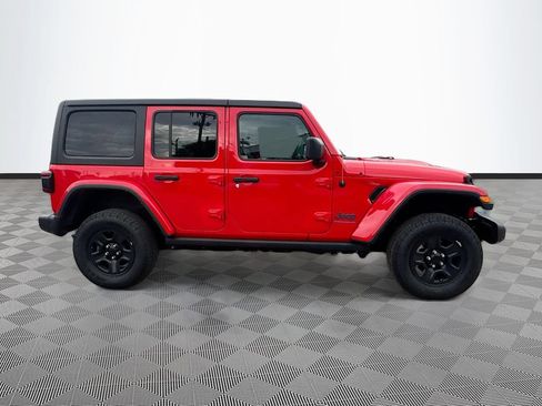 Certified 2023 Jeep Wrangler Unlimited Rubicon 4xe w/ Cold Weather Group AWD/4WD image 5