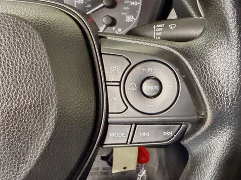 Used 2023 Toyota Corolla LE FWD image 15