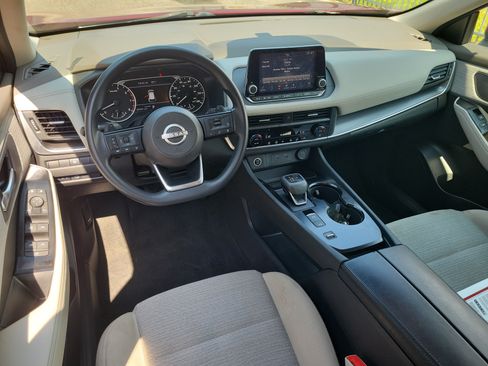 Certified 2023 Nissan Rogue SV FWD image 15