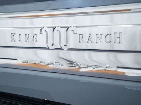 Used 2024 Ford F350 King Ranch w/ Chrome Package image 27